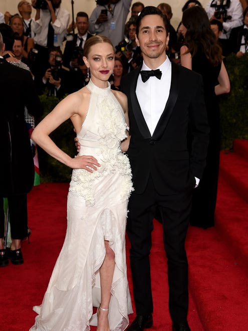 In September 2015, it was reported that Amanda Seyfried and Justin Long called it quits after approximately two years.