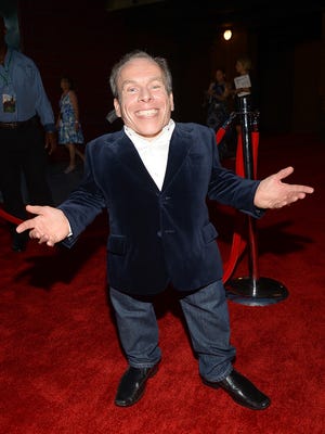 Warwick Davis has joined director Ron Howard on the untitled Han Solo project.