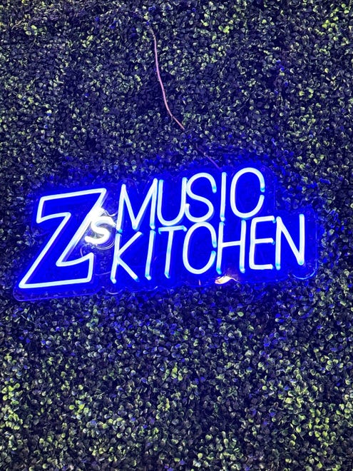 Z’s Music Kitchen, South Naples.