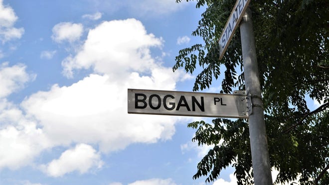 Bogan • Someone uninformed or unsophisticated, especially someone with a working-class background. Bogan was originally considered a disparaging term but is now seen as a prideful reference to Australia ' s disregard for convention.