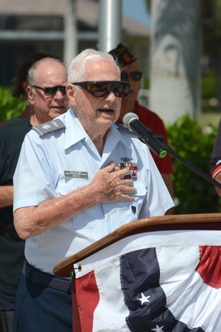 Richard Niess leads the Pledge of Allegiance. Marco Island commemorated Memorial Day on Monday morning with a ceremony at Veterans' CommunityPark, with a keynote address by American Legion Post #404 Commander Lee Rubenstein.