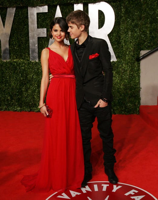 News broke in November 2012 that things were over between young loves Selena Gomez and Justin Bieber.