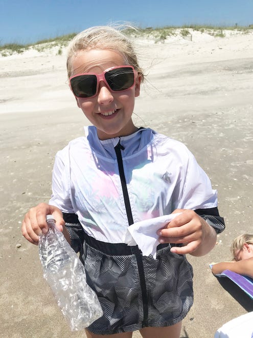 Sara-Beth Walters find's Sofia's message on a North Carolina beach. Two young girls from 1,000 miles apart were connected when a message in bottle sent by one was found by the other, prompting communication and dreams.
