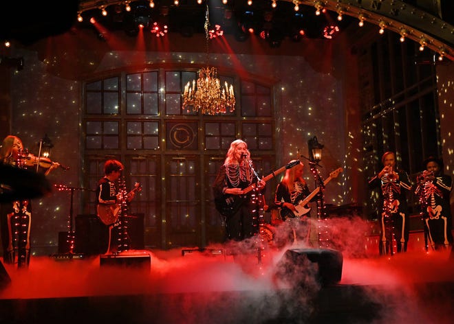 Indie rocker Phoebe Bridgers performed on the Feb. 6 episode of " Saturday Night Live " and at the end of an explosive guitar solo, Bridgers repeatedly smashed her guitar, sending sparks into the air. That guitar — what was left of it anyway — sold for $101,500 as part of the GLAAD Media Awards auction. " Phoebe is such a visible, out powerhouse in the music industry and we knew that the item was special, but we were so pleasantly surprised to see such a large amount of money raised that will go directly into our work to support and uplift LGBTQ people, " said GLAAD ' s Head of Talent Anthony Ramos.