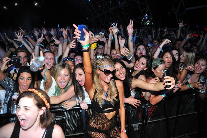 In 2014, she posed with Zedd concert-goers at Coachella.
